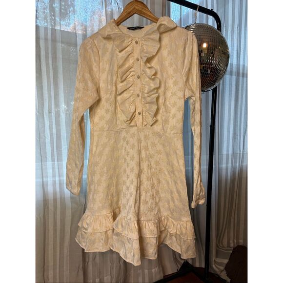 Sister Jane Bridgeton Jacquard Floral Ruffle Dress - Picture 5 of 9